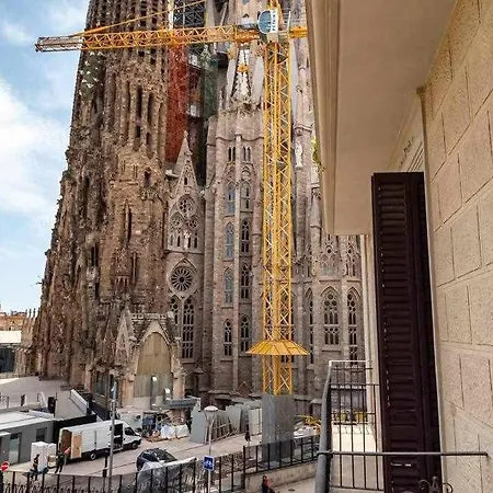 Front Sagrada Familia Appartement